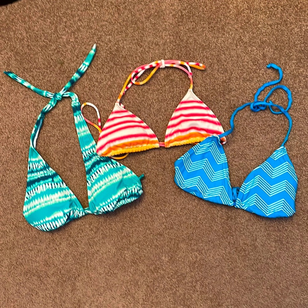 3 bikini tops